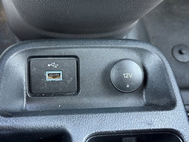 Used 2020 Ford Transit Connect XL image 27