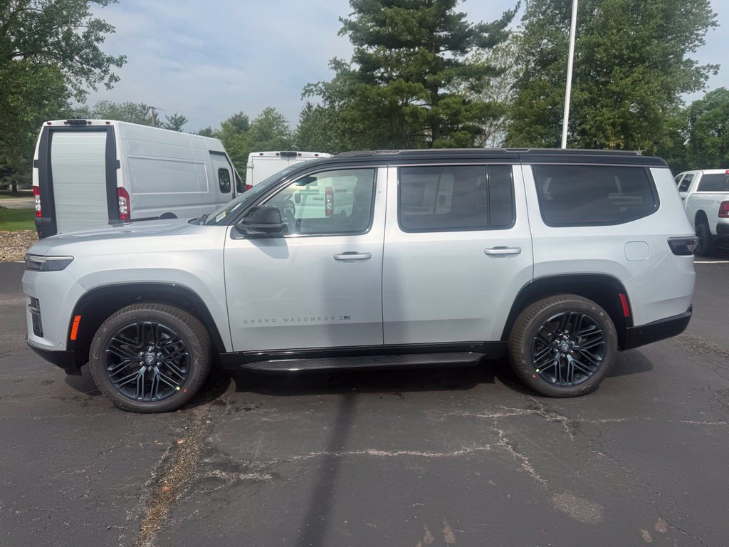 New 2026 Jeep Grand Wagoneer 4WD image 7