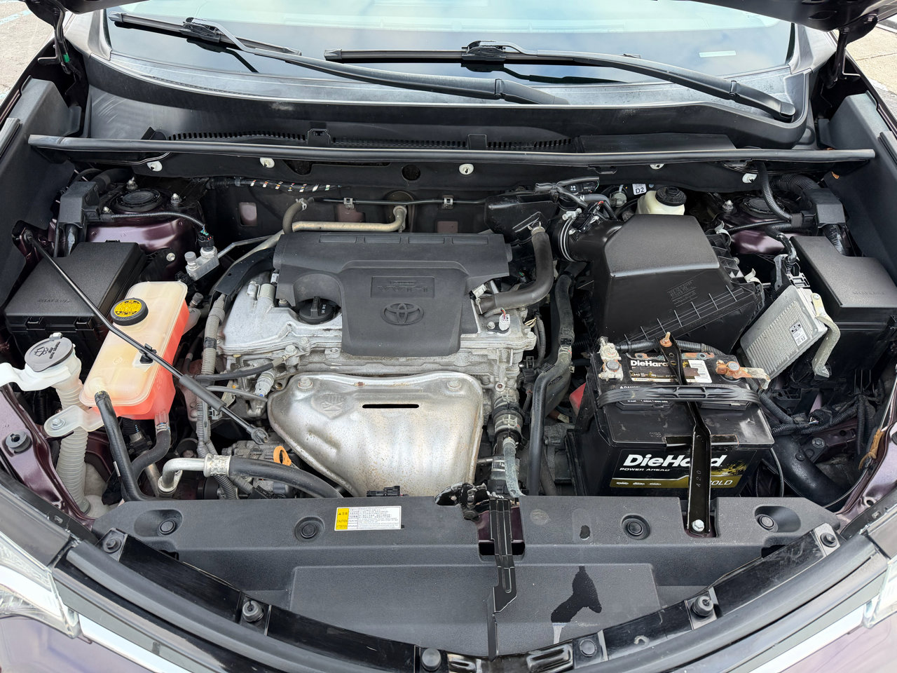 Used 2018 Toyota RAV4 XLE image 34