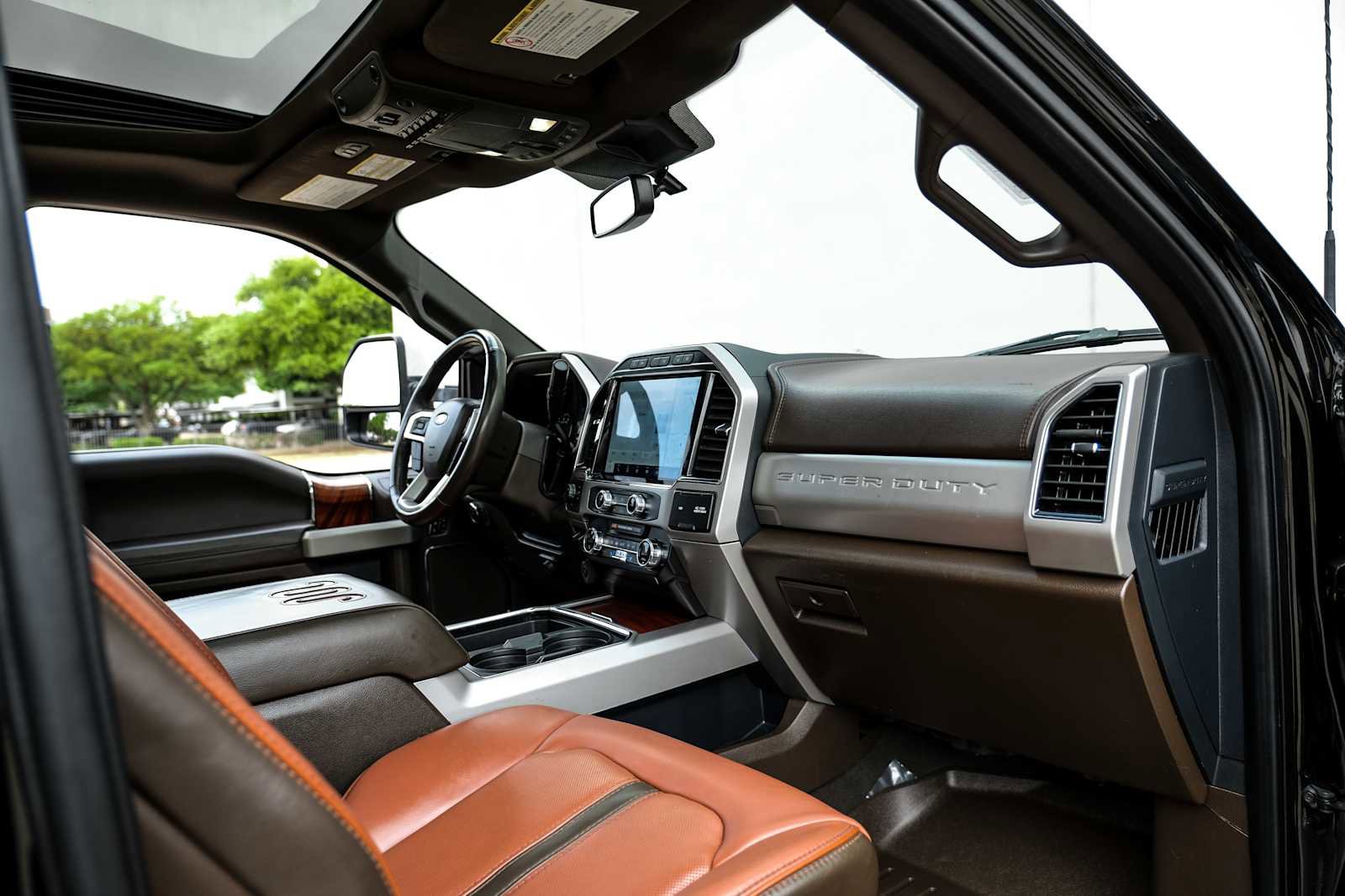 Used 2022 Ford F250 King Ranch w/ King Ranch Ultimate Package image 16