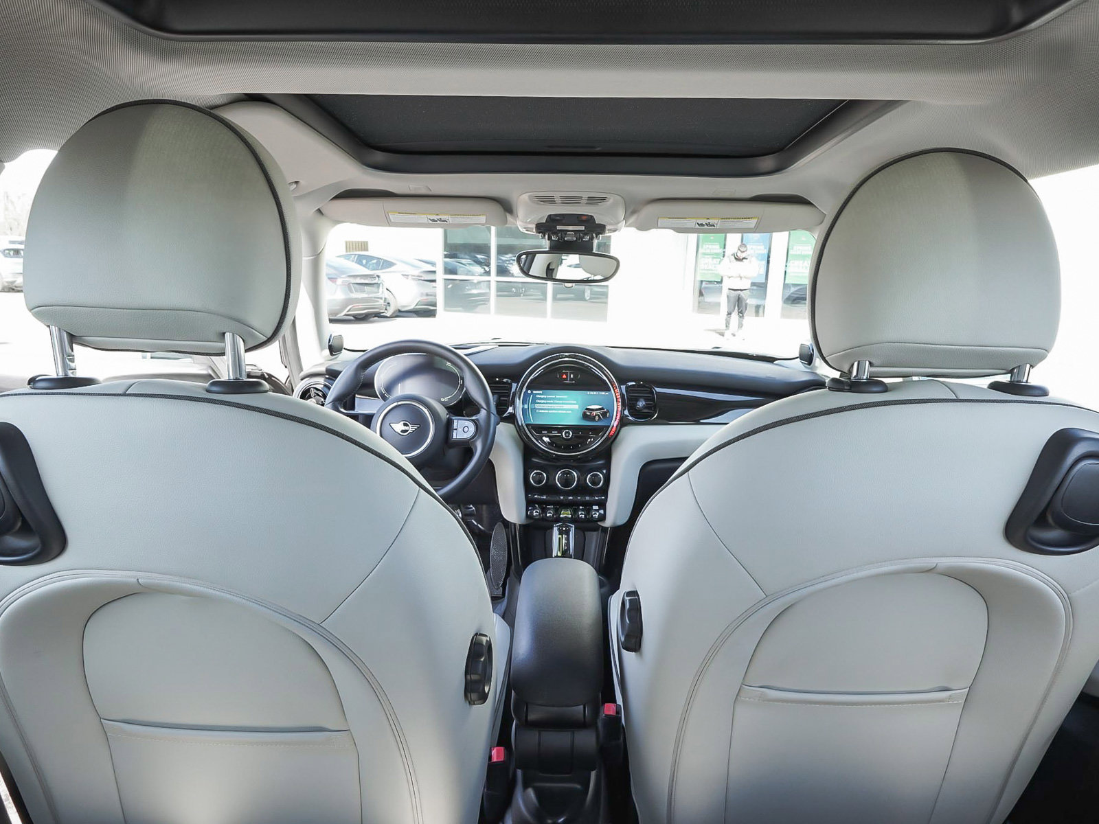 Used 2023 MINI Cooper SE image 32