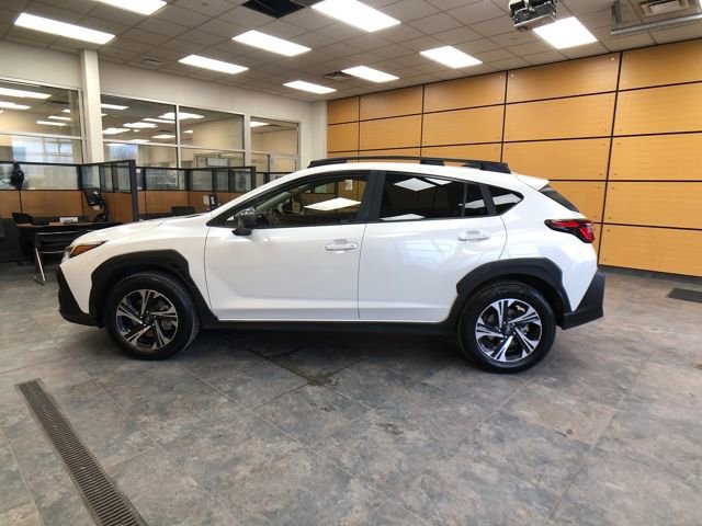 Used 2024 Subaru Crosstrek 2.0i Premium image 4