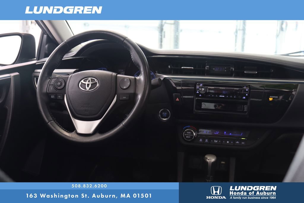 Used 2014 Toyota Corolla S w/ Driver Convenience Package FWD image 4