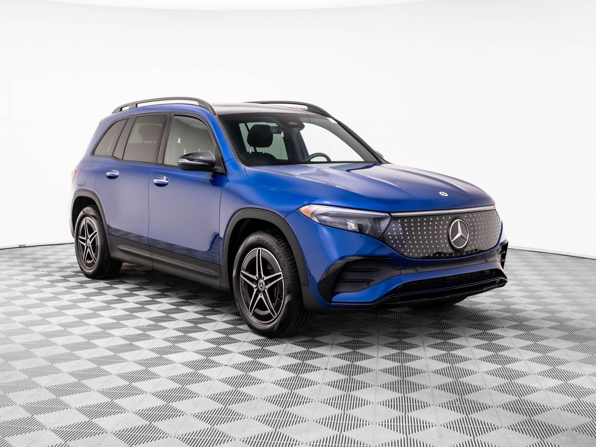 Certified 2024 Mercedes-Benz EQB 250+ image 8