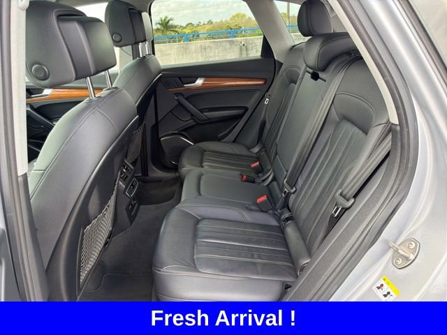 Used 2022 Audi Q5 2.0T Premium w/ Convenience Package image 11