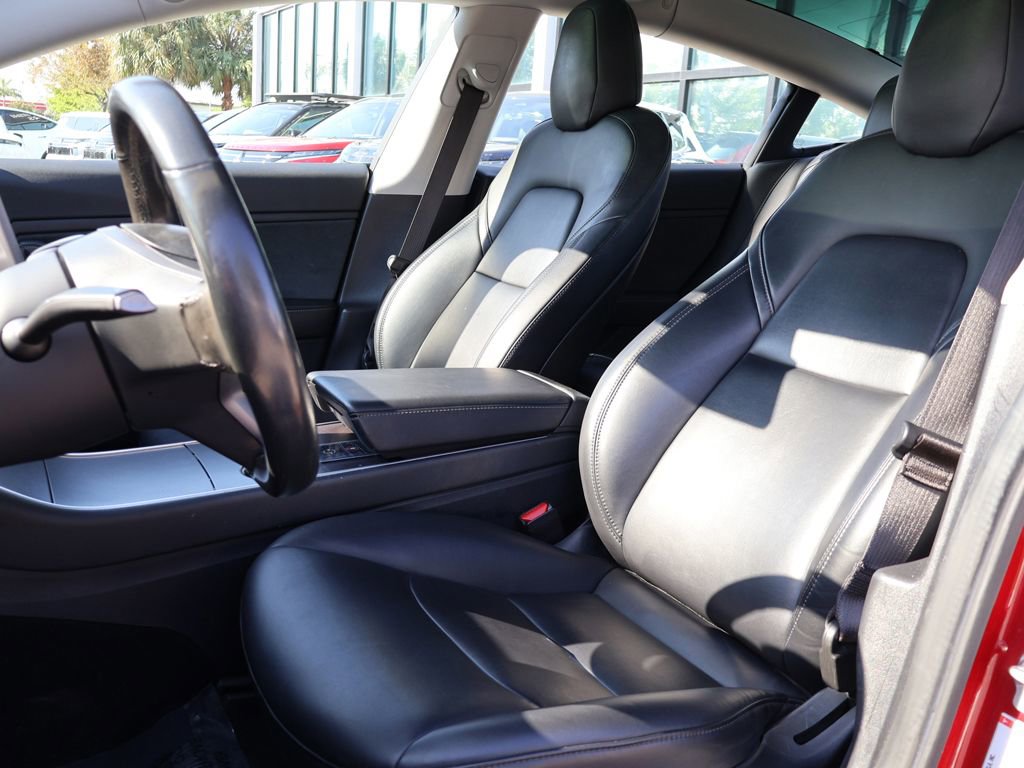 Used 2018 Tesla Model 3 Long Range RWD image 29