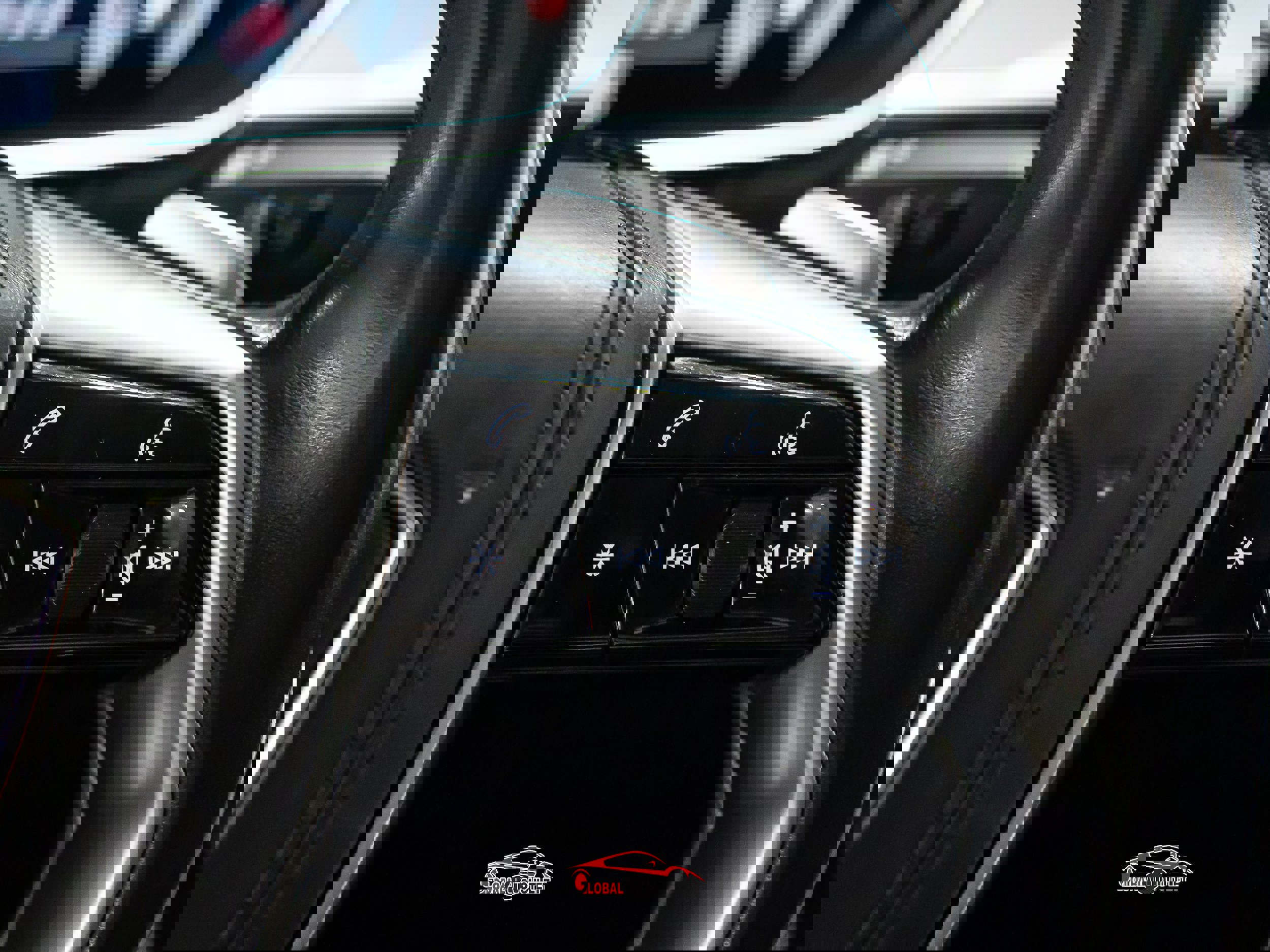 Used 2021 Audi A8 L 4.0T w/ Interior Protection Package image 25