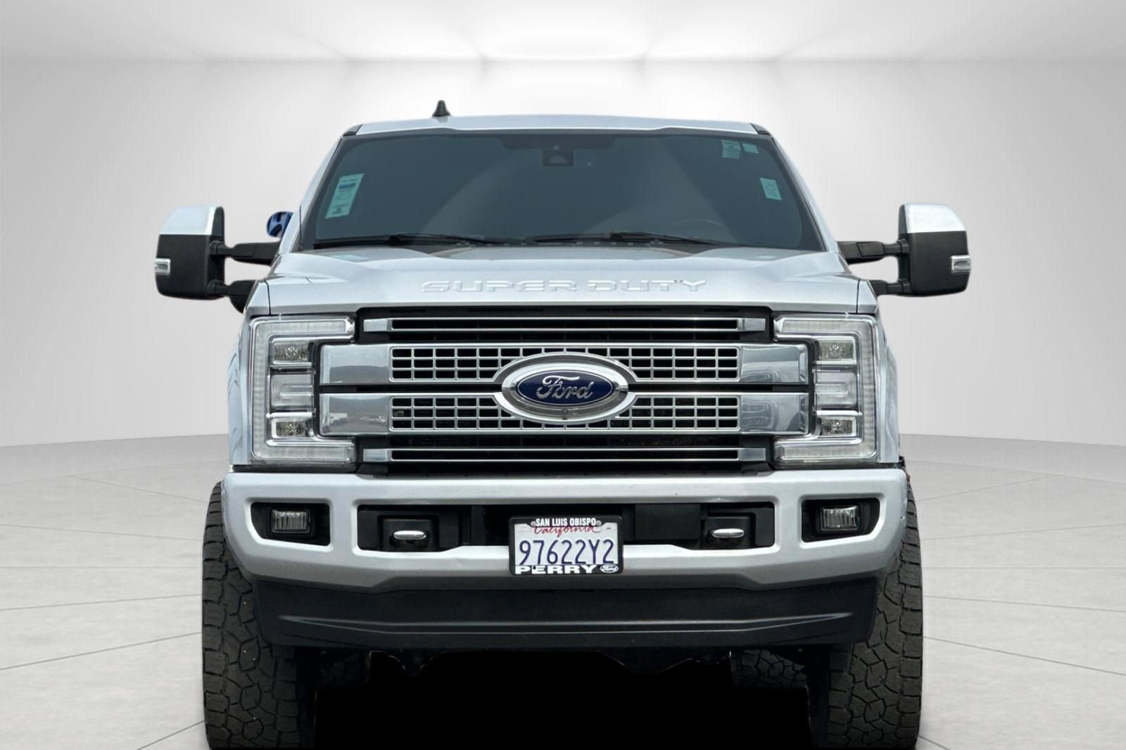 Used 2019 Ford F250 Platinum w/ Platinum Ultimate Package image 8