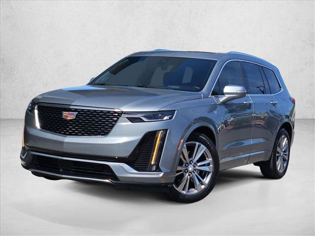 Used 2024 Cadillac XT6 Premium Luxury w/ Technology Package FWD image 4