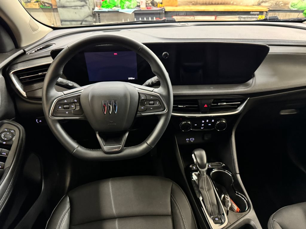 Used 2024 Buick Encore GX Sport Touring FWD image 18