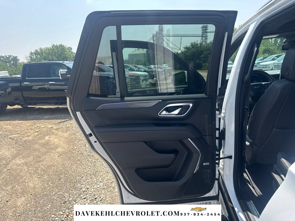 Used 2023 Chevrolet Tahoe RST w/ Luxury Package AWD/4WD image 24
