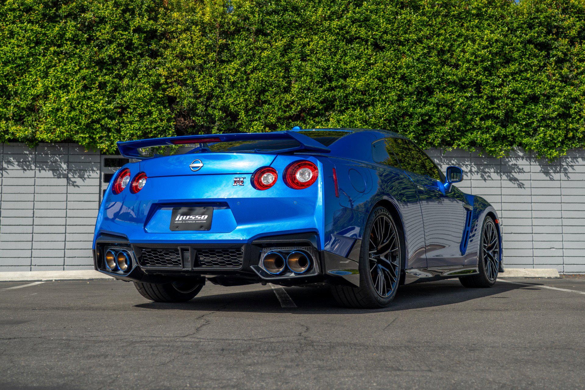 Used 2024 Nissan GT-R w/ Floor Mat Package image 33