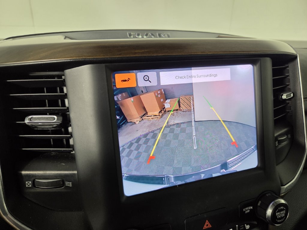 Used 2022 RAM 1500 Laramie AWD/4WD image 14