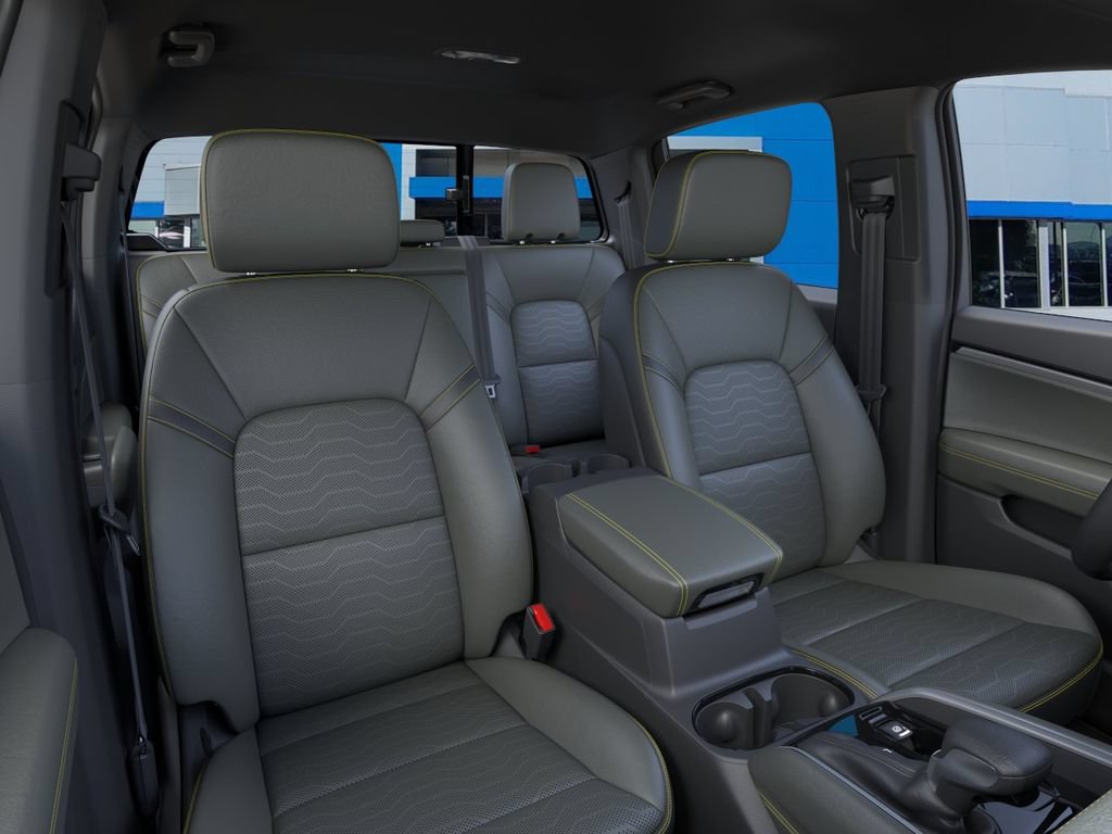 New 2026 Chevrolet Colorado ZR2 w/ Technology Package AWD/4WD image 16