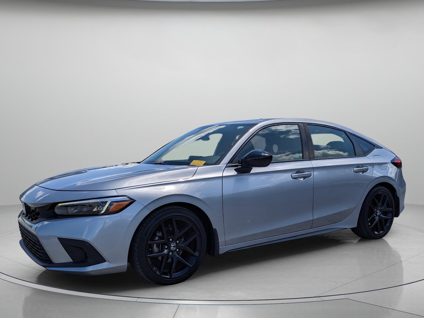 Used 2023 Honda Civic Sport image 2