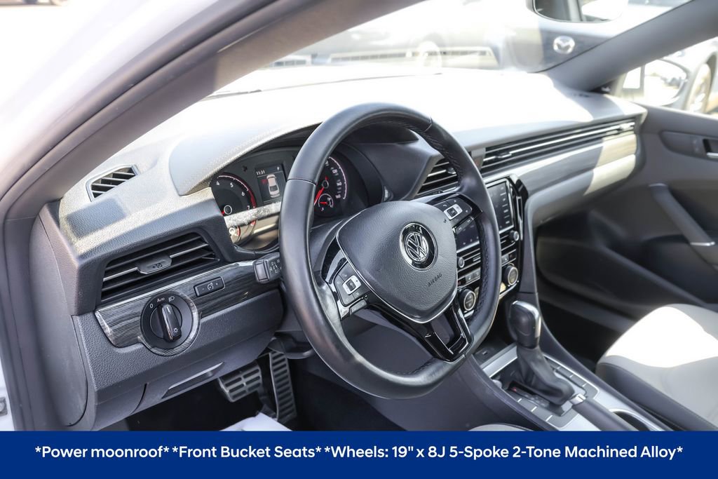 Used 2021 Volkswagen Passat 2.0T R-Line image 4