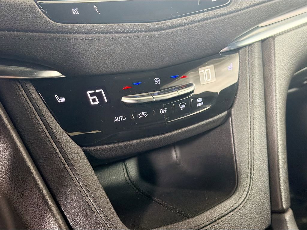 Used 2022 Cadillac XT5 Luxury image 14