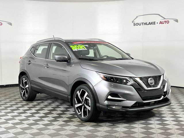 Certified 2021 Nissan Rogue Sport SL w/ Premium Package AWD/4WD image 2
