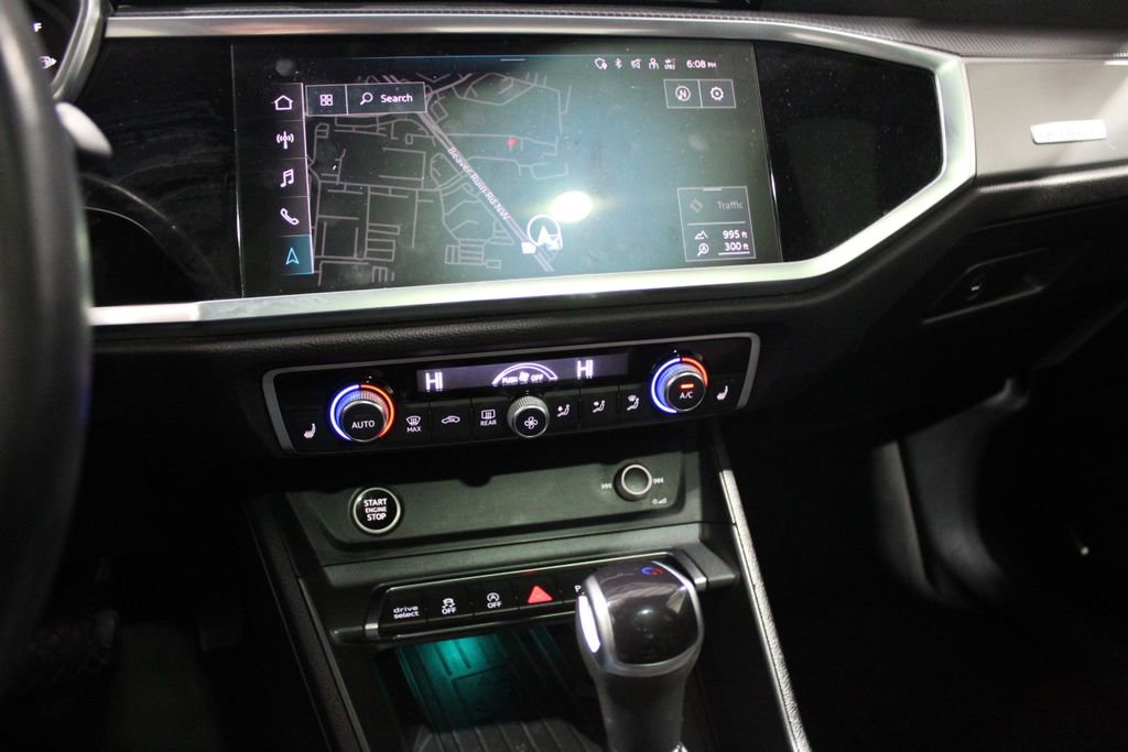 Used 2022 Audi Q3 2.0T Premium Plus w/ Premium Plus Package image 14