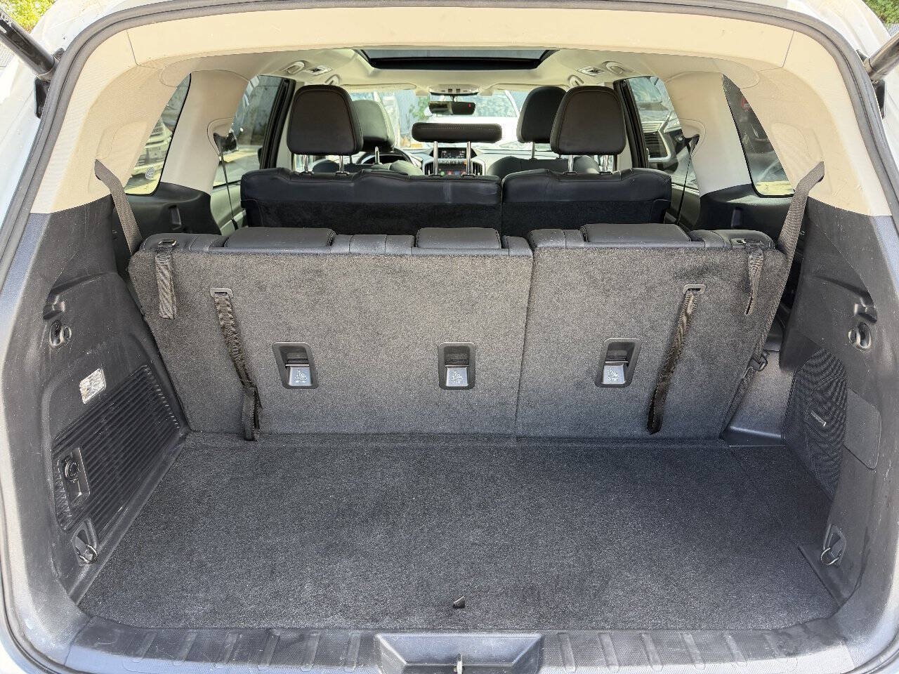 Used 2019 Subaru Ascent Limited AWD/4WD image 28