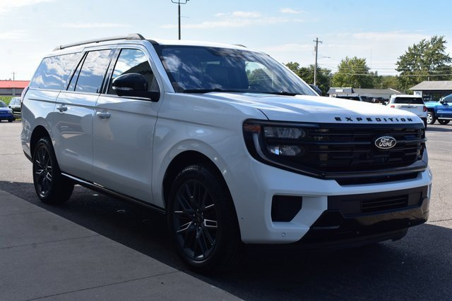 New 2025 Ford Expedition Max Platinum image 7
