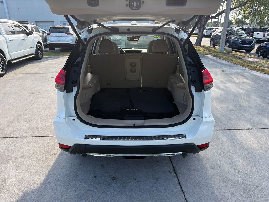 Used 2018 Nissan Rogue SL w/ Premium Package FWD image 39