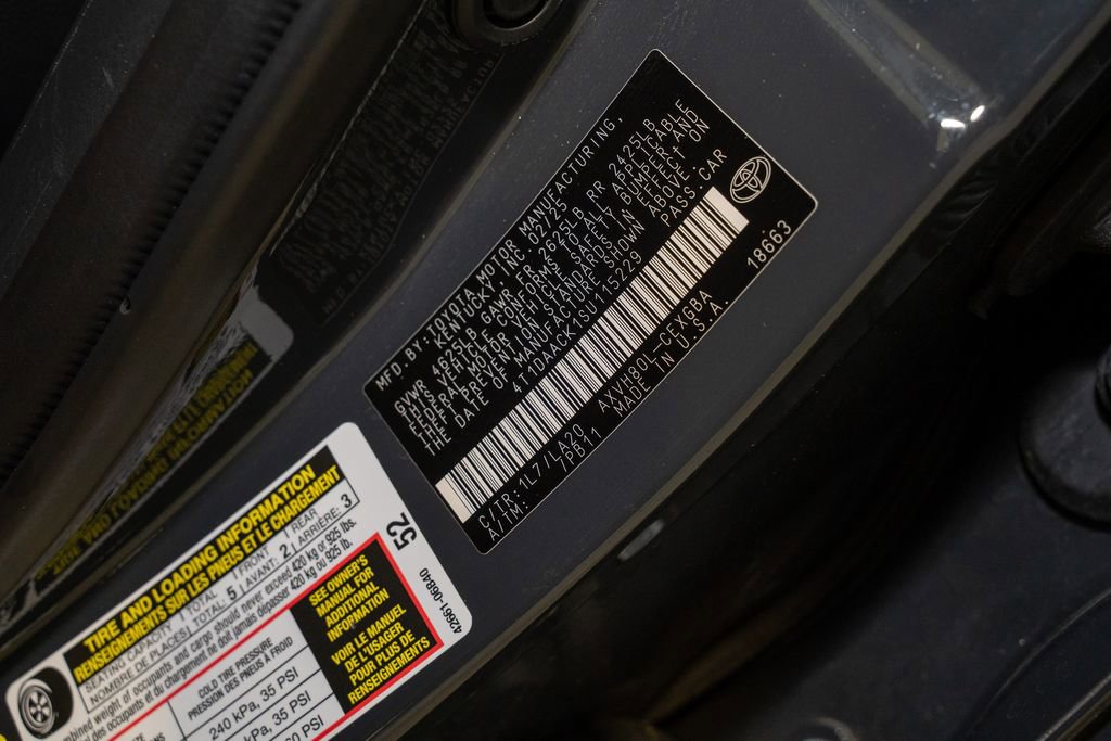 Used 2025 Toyota Camry XLE image 21