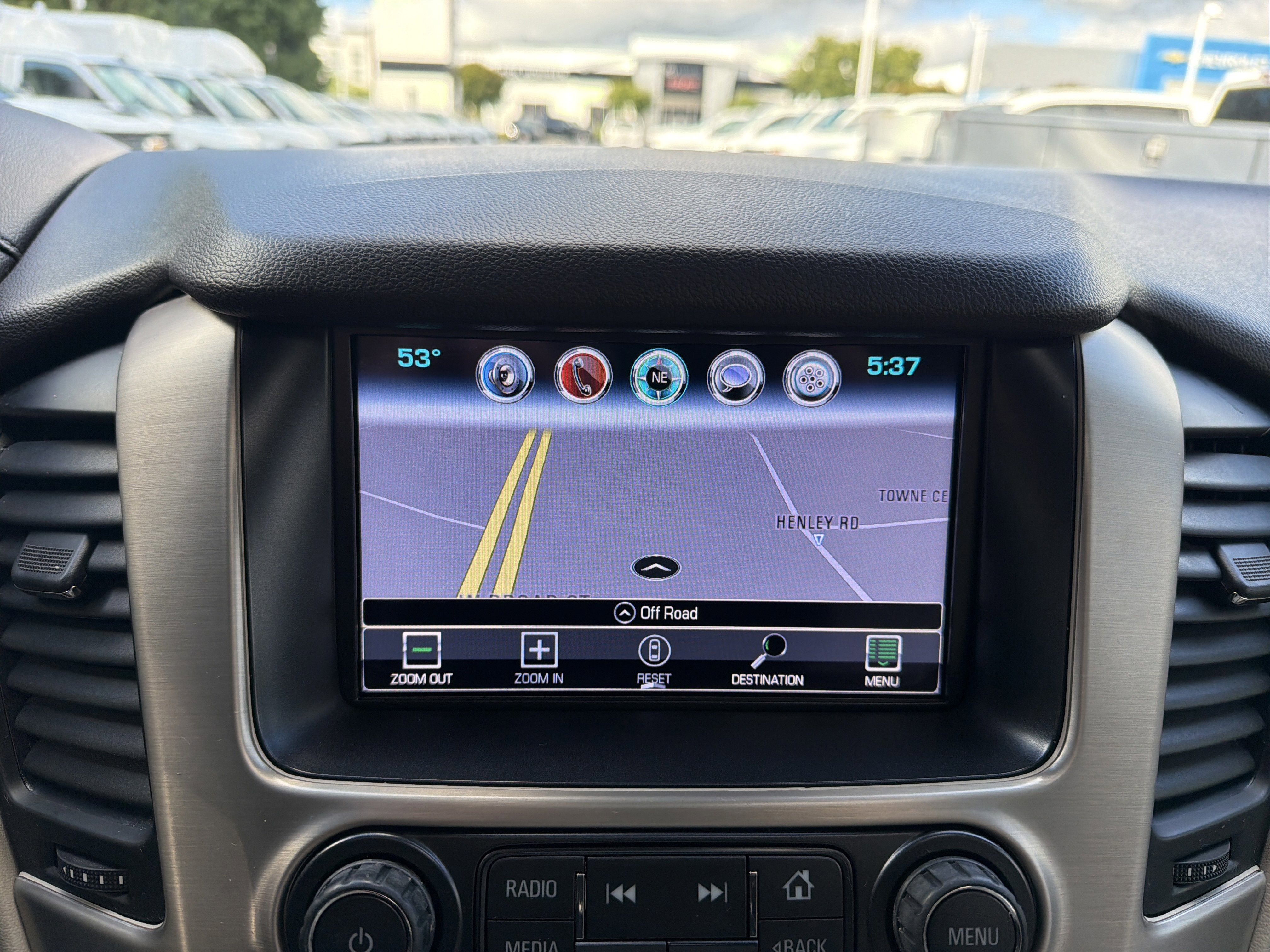 Used 2017 GMC Yukon Denali w/ Open Road Package AWD/4WD image 24