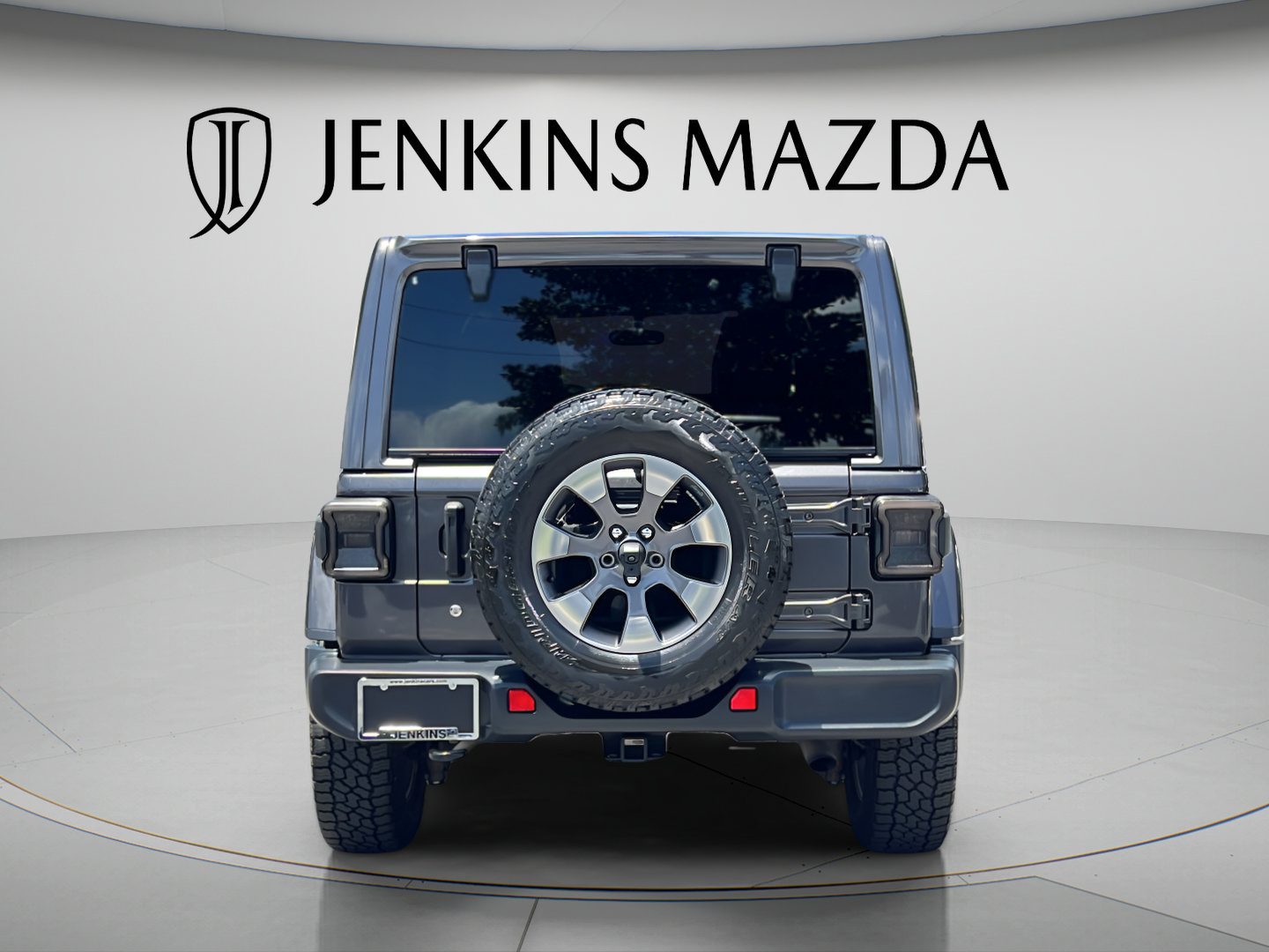 Used 2020 Jeep Wrangler Unlimited Sahara AWD/4WD image 6