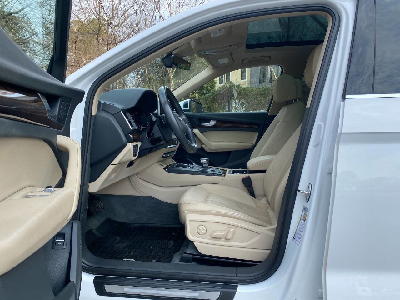 Used 2018 Audi Q5 2.0T Premium Plus AWD/4WD image 14