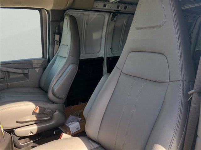 New 2025 Chevrolet Express 2500 image 12