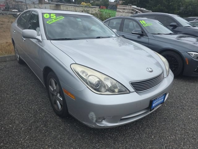 Used 2005 Lexus ES 330 w/ DVD Navigation System Pkg FWD image 7