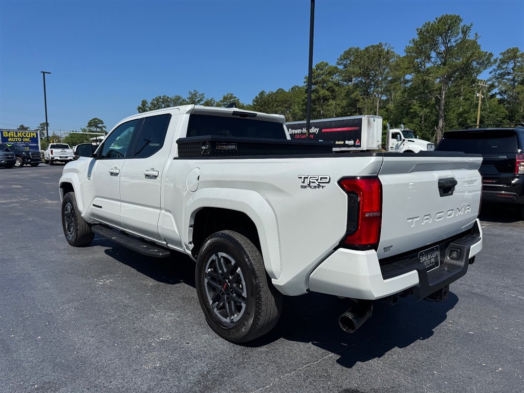 Used 2024 Toyota Tacoma TRD Sport RWD image 6
