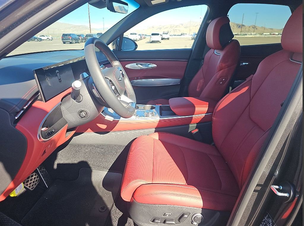 Used 2026 Genesis GV70 2.5T Sport Prestige image 6