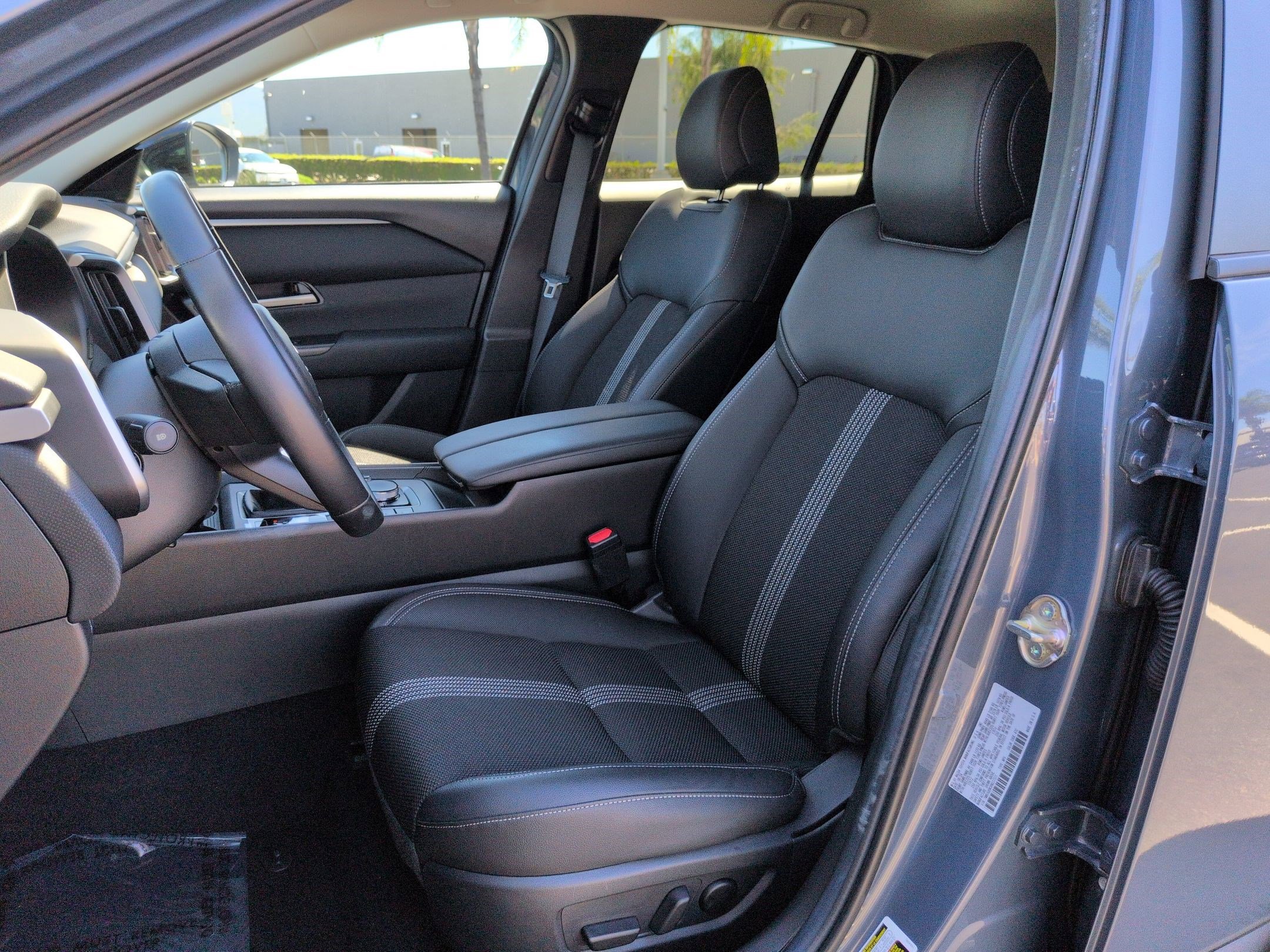 Used 2024 MAZDA CX-50 AWD 2.5 S w/ Cargo Package image 16