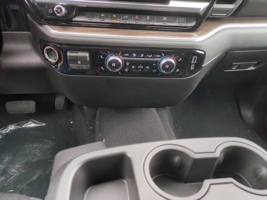 New 2026 GMC Sierra 1500 Elevation AWD/4WD image 14