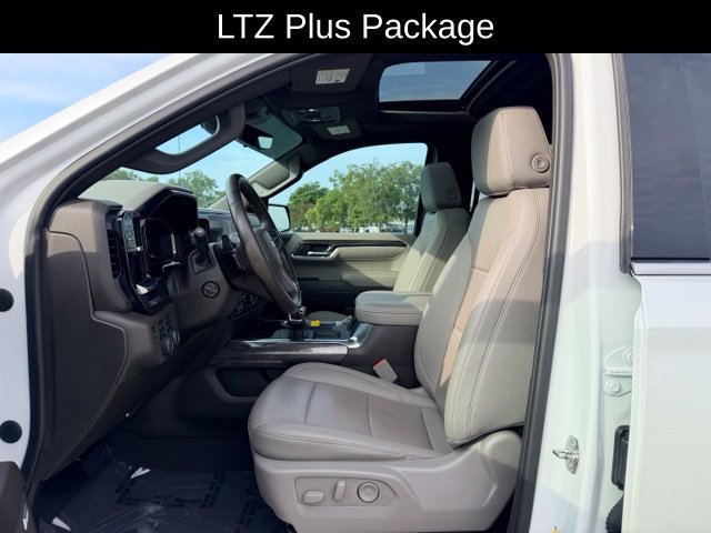 Certified 2023 Chevrolet Silverado 1500 LTZ w/ LTZ Premium Package AWD/4WD image 8
