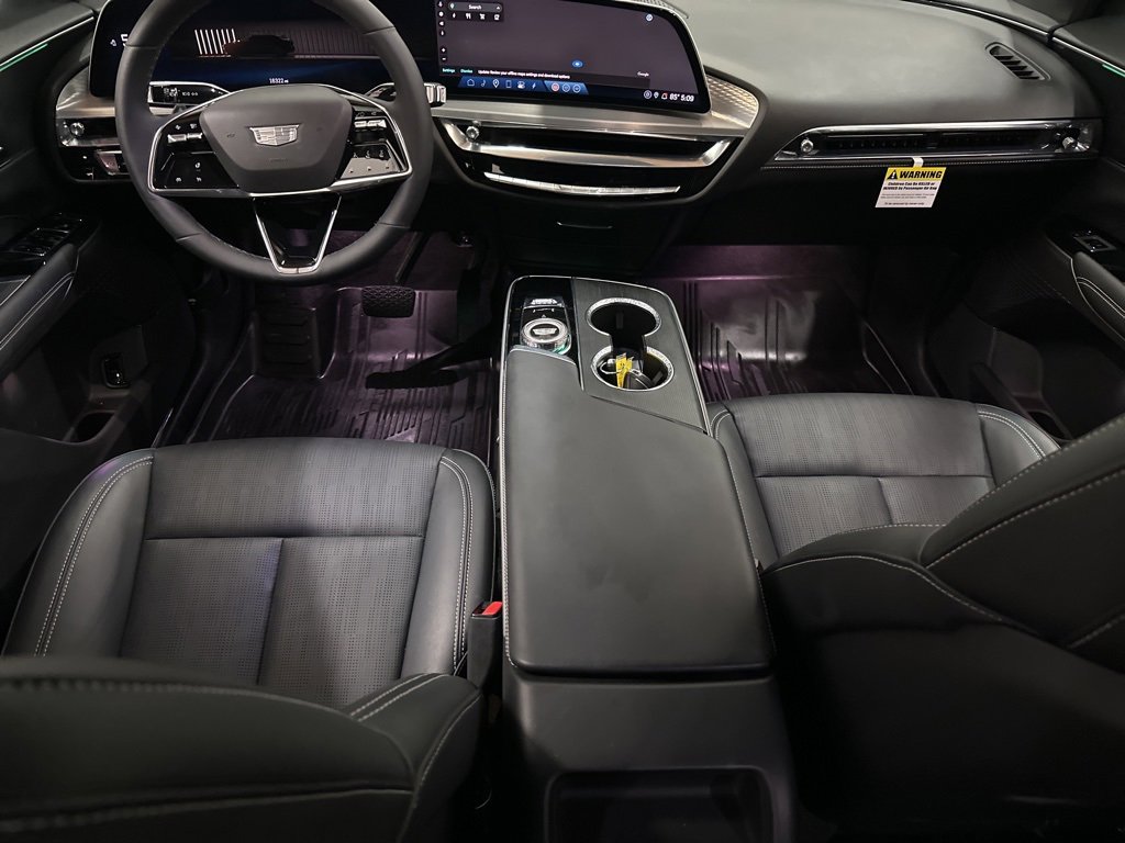 Used 2024 Cadillac Lyriq Luxury w/ LPO, Floor Liner Package image 53