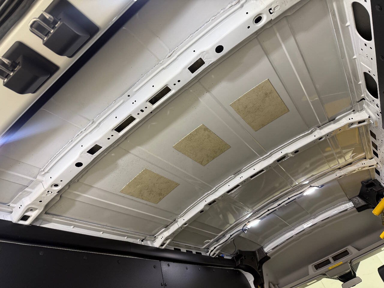 Used 2020 Ford Transit 250 Medium Roof RWD image 88