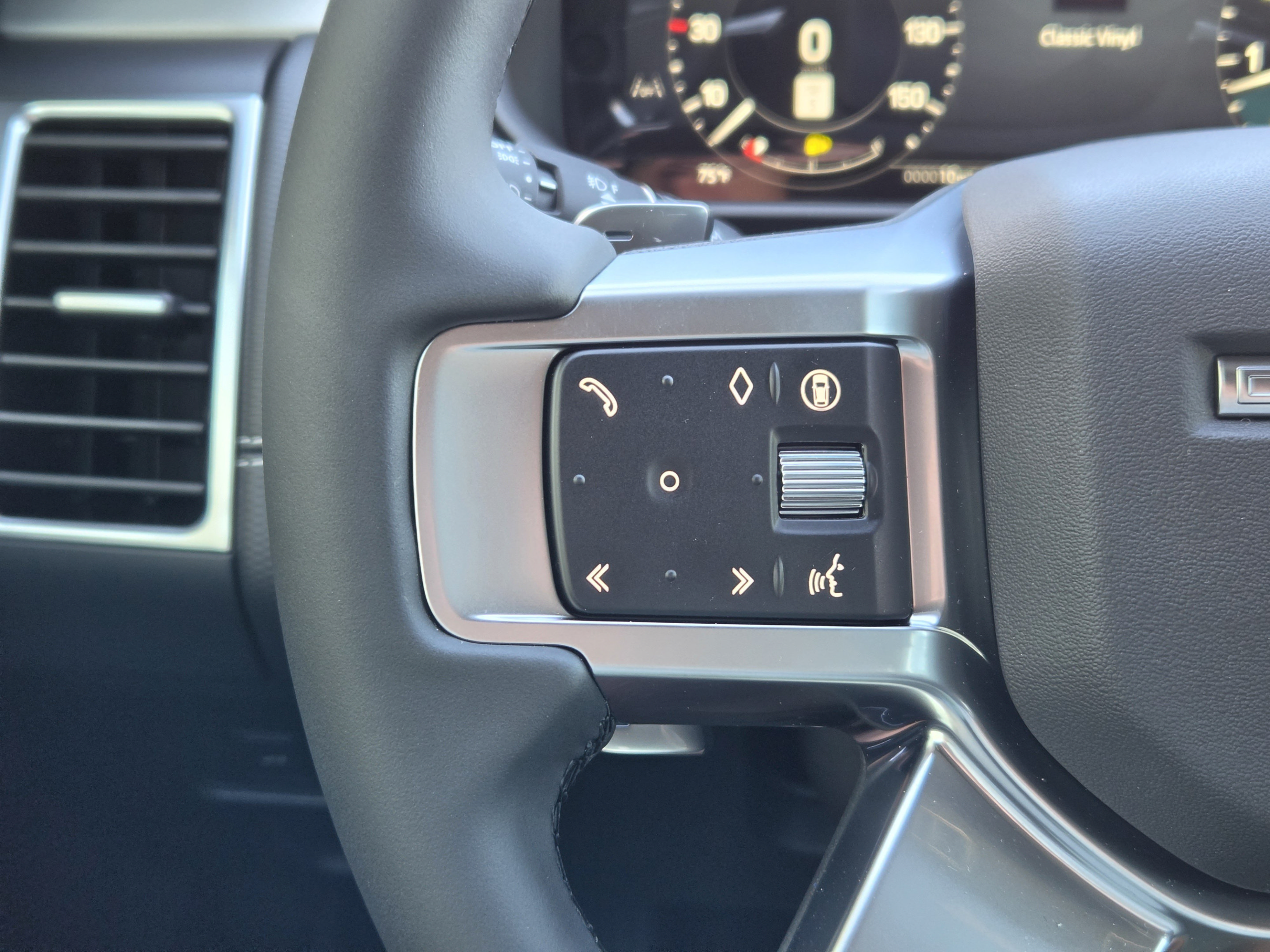 New 2026 Land Rover Discovery Dynamic SE AWD/4WD image 24