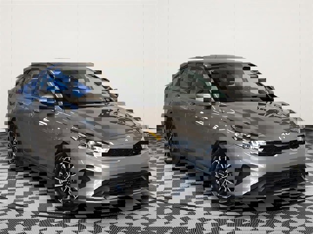 Used 2024 Kia Forte LXS