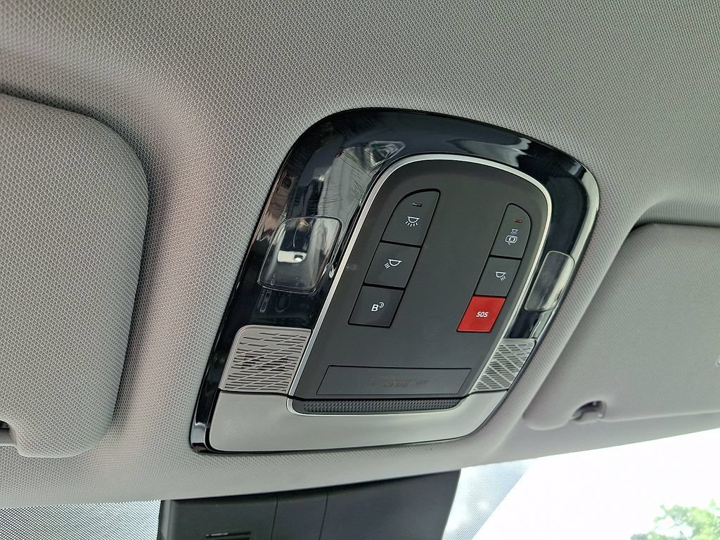 Used 2025 Hyundai Palisade SEL FWD image 26
