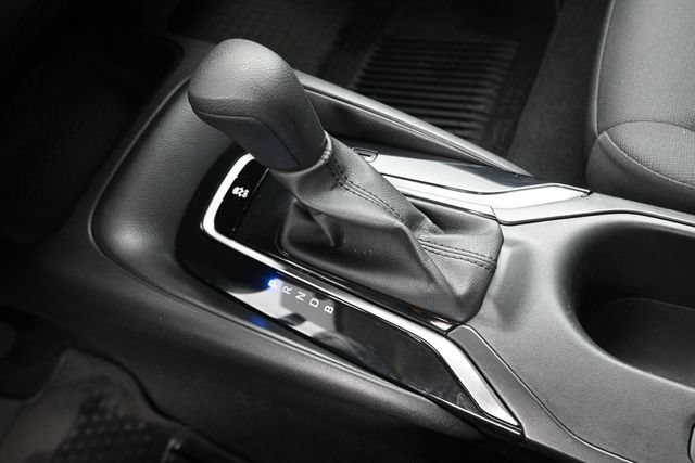 Used 2025 Toyota Corolla LE FWD image 14