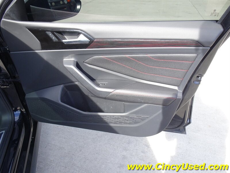Used 2022 Volkswagen Jetta GLI Autobahn FWD image 26