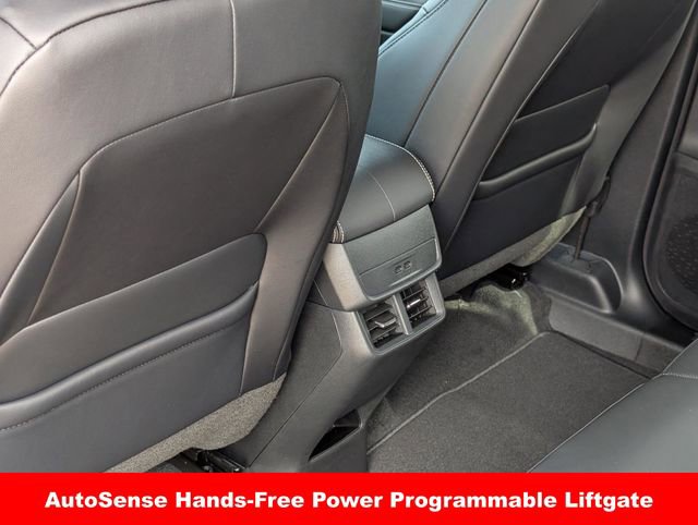 New 2026 GMC Terrain Elevation w/ Elevation Premium Package image 20