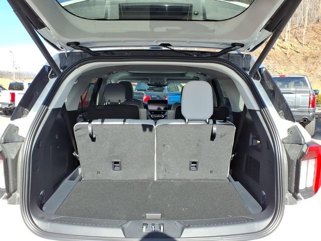 New 2026 Ford Explorer Active w/ Active Comfort Package AWD/4WD image 10