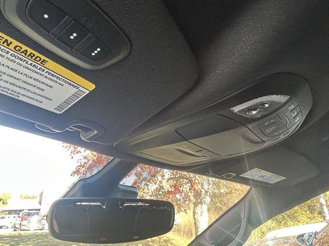 New 2026 Chrysler Pacifica Select image 16