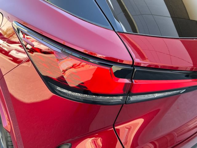 Used 2025 Lexus RX 350 FWD w/ Technology Package image 19