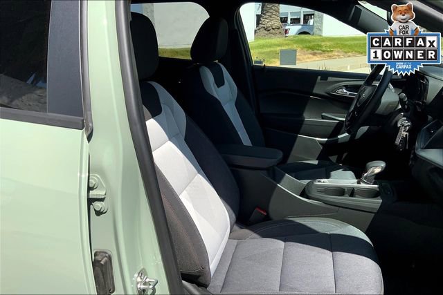 Used 2024 Chevrolet Trax RS w/ Sunroof Package image 7