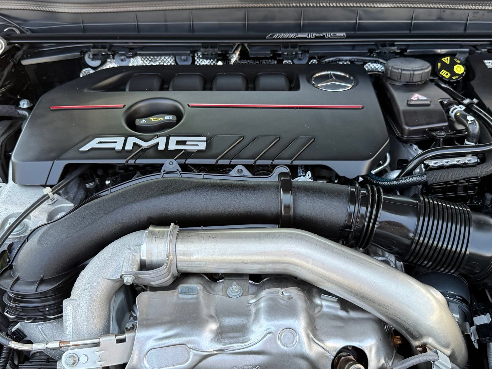 Used 2025 Mercedes-Benz GLB 35 AMG 4MATIC image 44